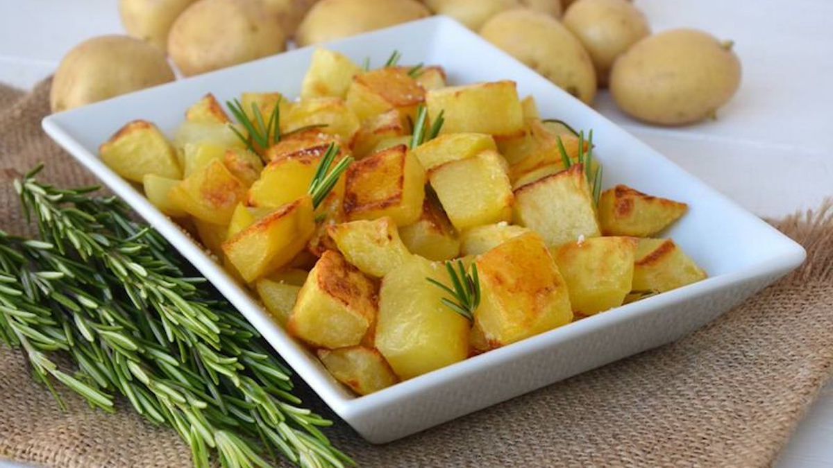 Pommes de terre rôties aromatisées aux herbes de provence 
