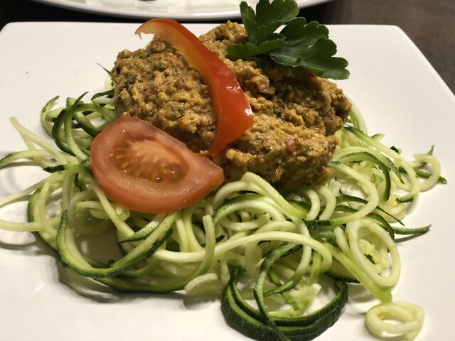 Spaghetti de courgette bolawgnèse