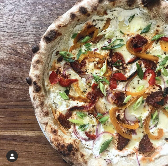 Une pizza du moment, été 2020.
(Nossa Pizzeria Sète)