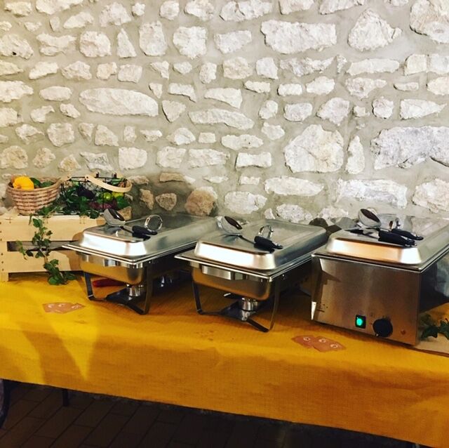 Buffet chaud - Tajine de poulet-olives aux légumes 