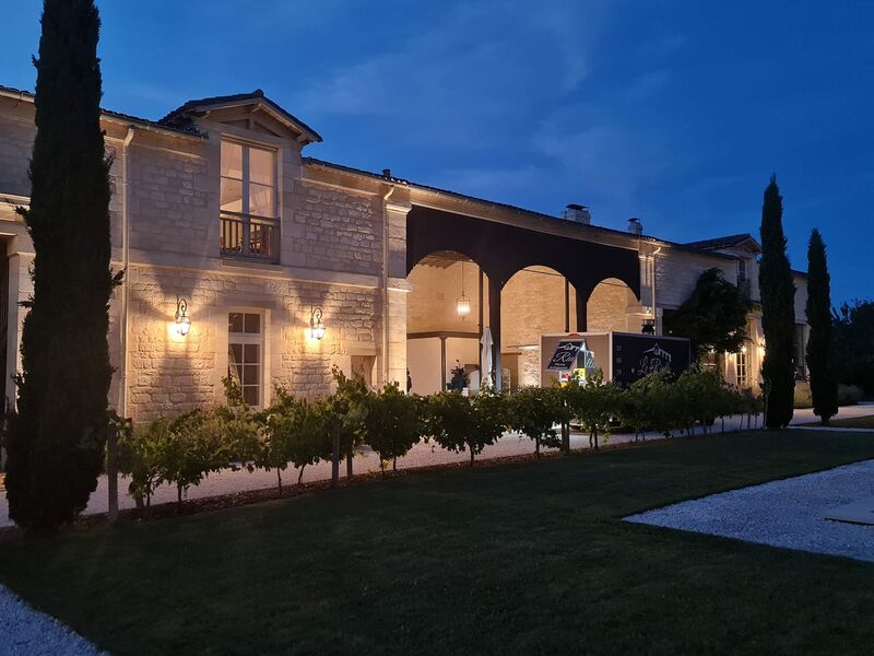 Veille de mariage d'Hillary et Giovanni au château Gassies à Latresne 