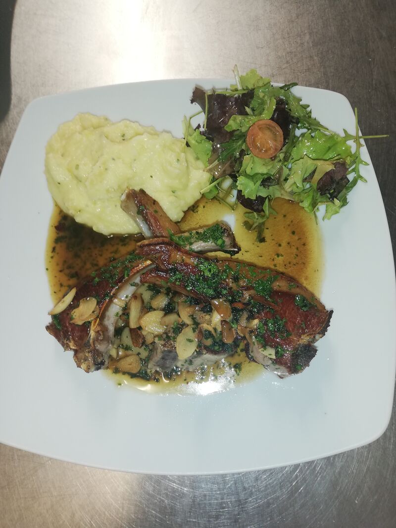 Côtelette d'agneau des terrasses 