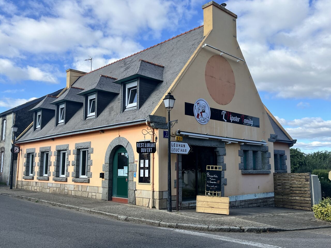 L’Hipster Family Restaurant 