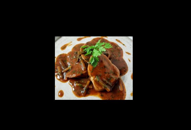 Langue de boeuf en sauce (lelan'omby saosy)