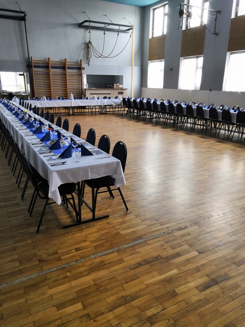 Příprava na svatební hostinu