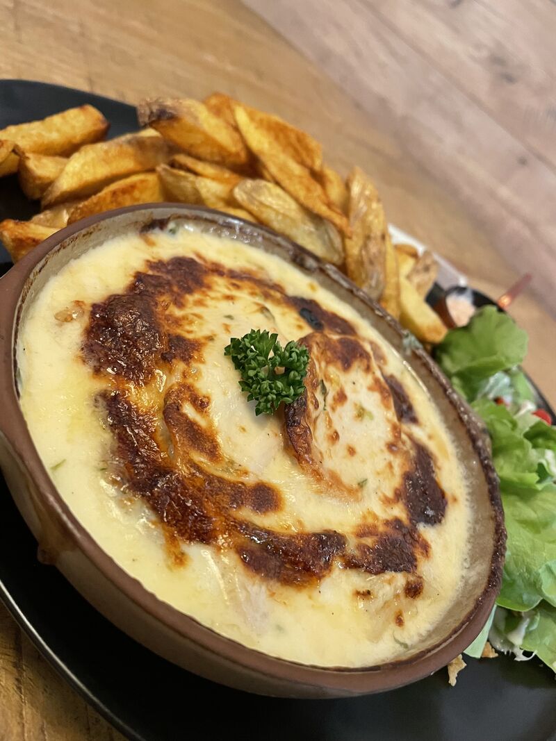 Émincé De Poulet à La Crème Sauce Gorgonzola 