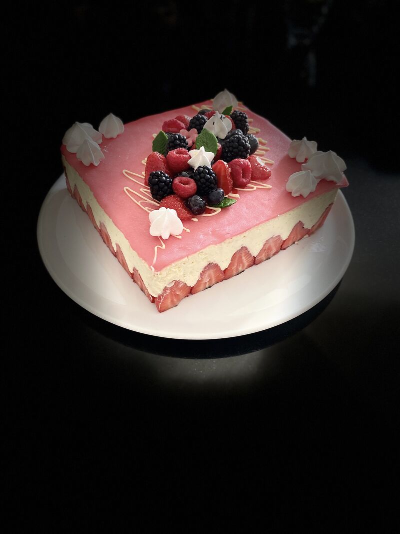 Fraisier.
45 € 8/10 parts
