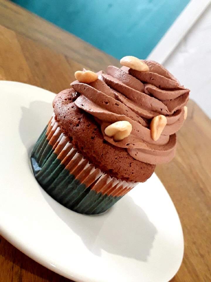  cupcake chocolat cacahuètes caramel