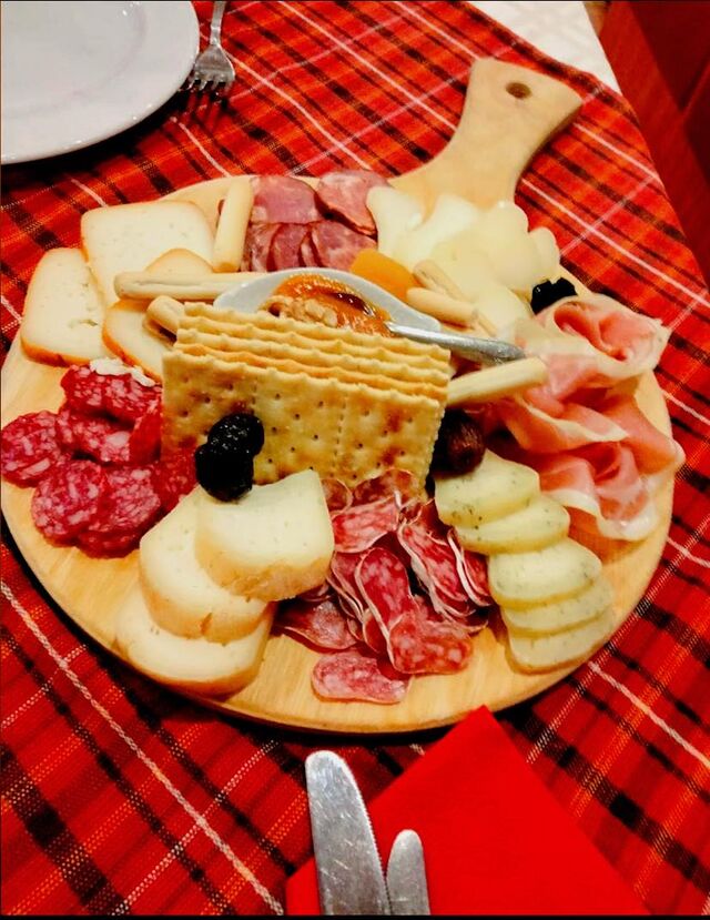 Tábua Mista de Queijos e Enchidos