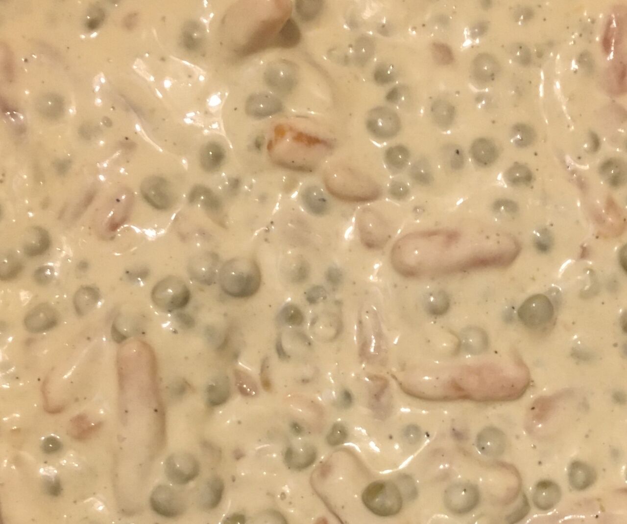 Erbsen & Möhrchen in Rahmsauce 