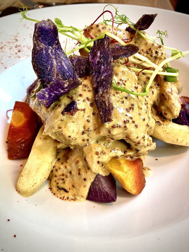 Lapin à la moutarde et légumes de saison