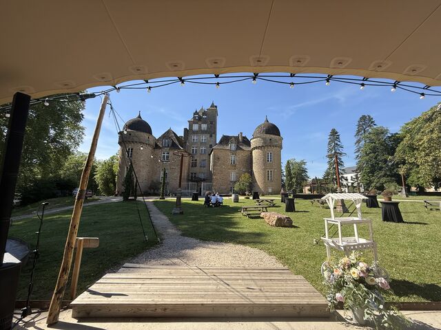 chateau Aynac 