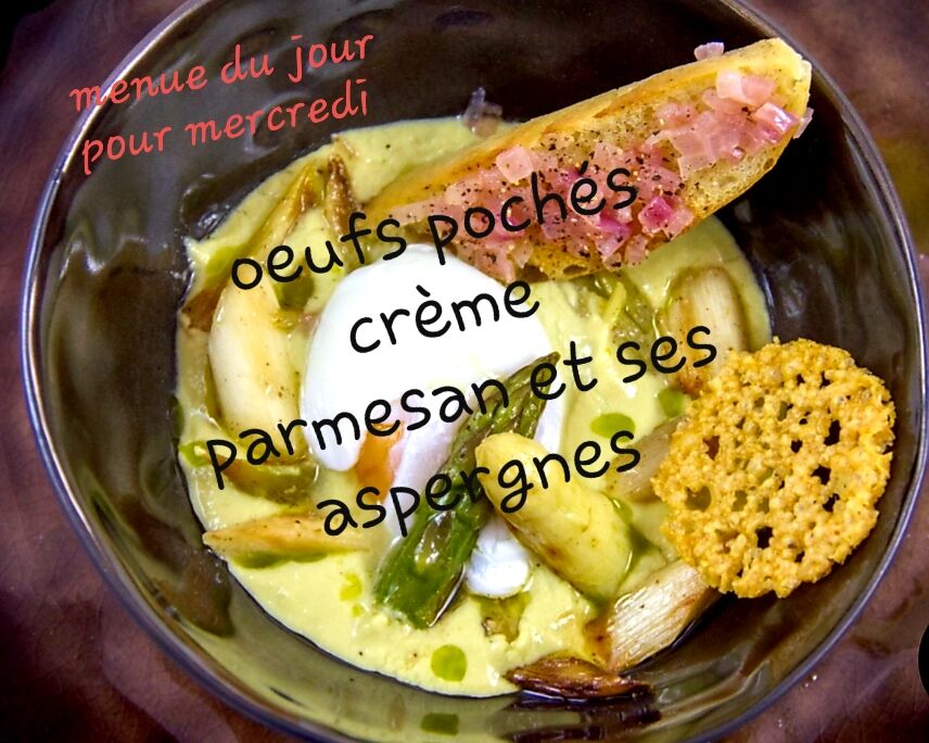 OEUFS POCHES A L ITALIENNE