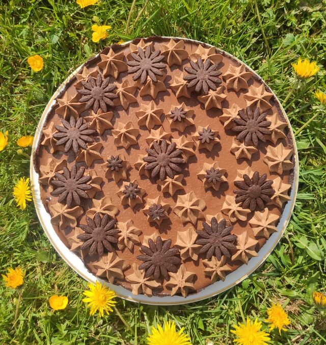 Tarte chocolat caramel 6 parts 21 €