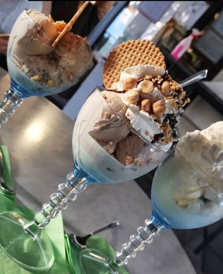 Mix di coppe alle creme