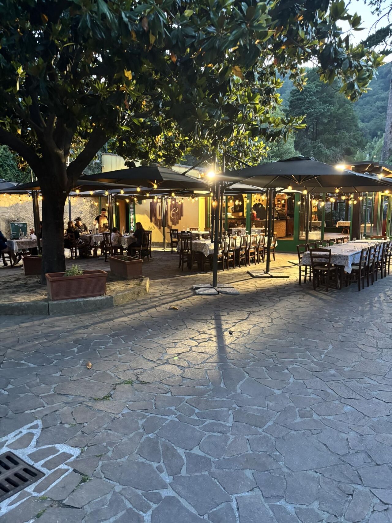 Una Famiglia, Una Passione