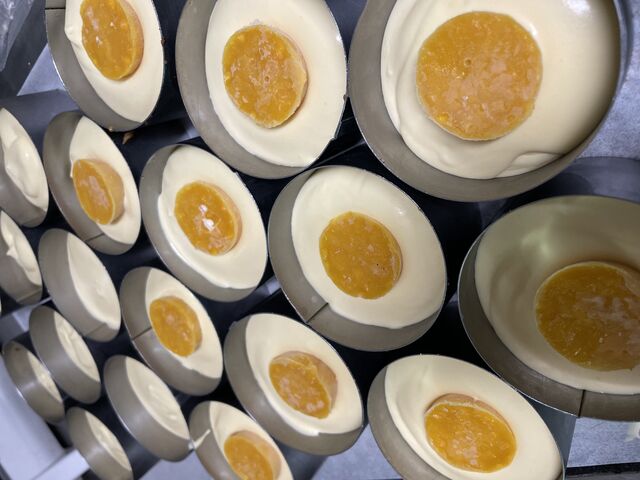 ENTREMET CHOCOLAT NOIR GUANAJA & PASSION................