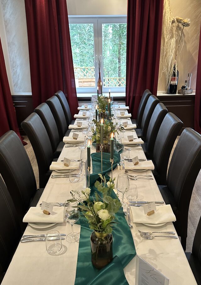 Individuelle Hochzeits-Tischdekoration