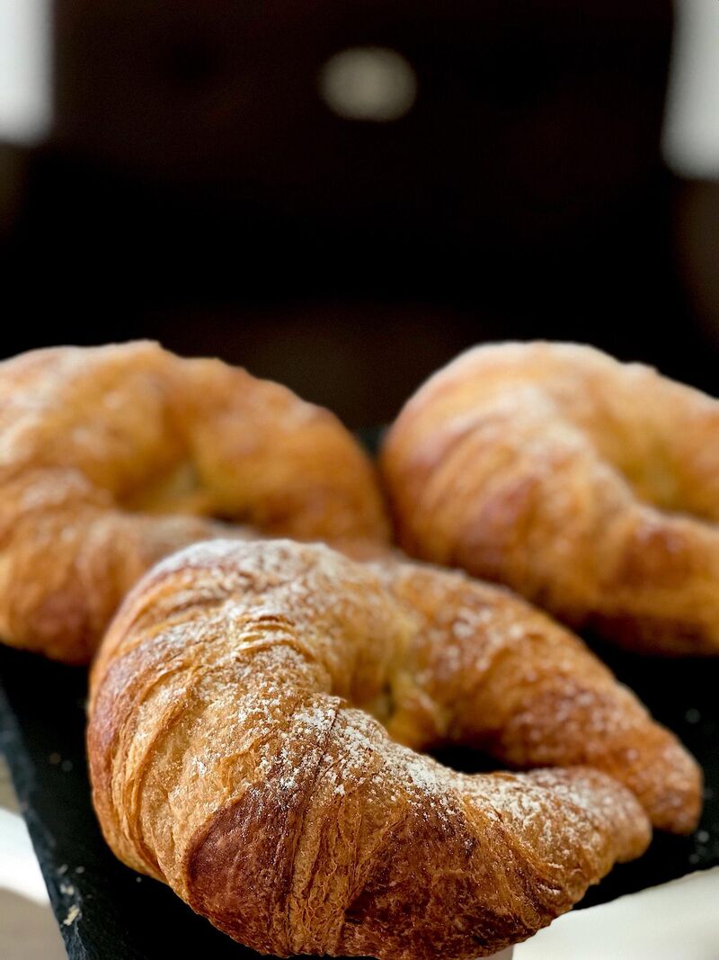 Croissant curvo
