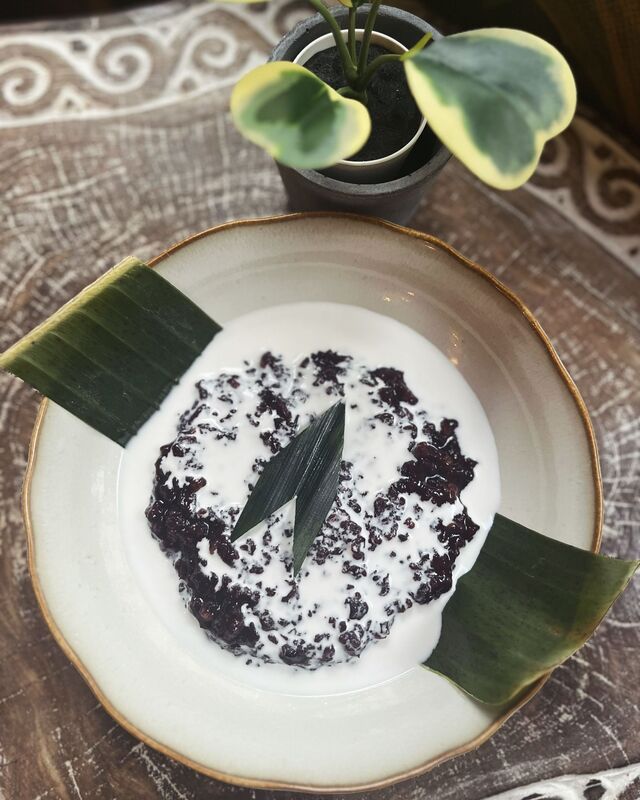 BUBUR KETAN HITAM