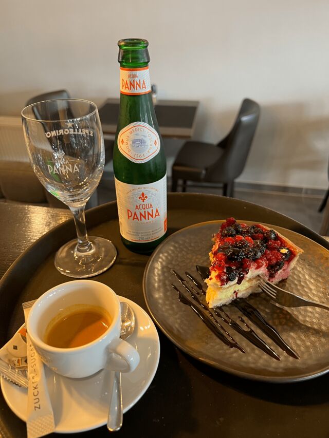 Caffè & Kuchen