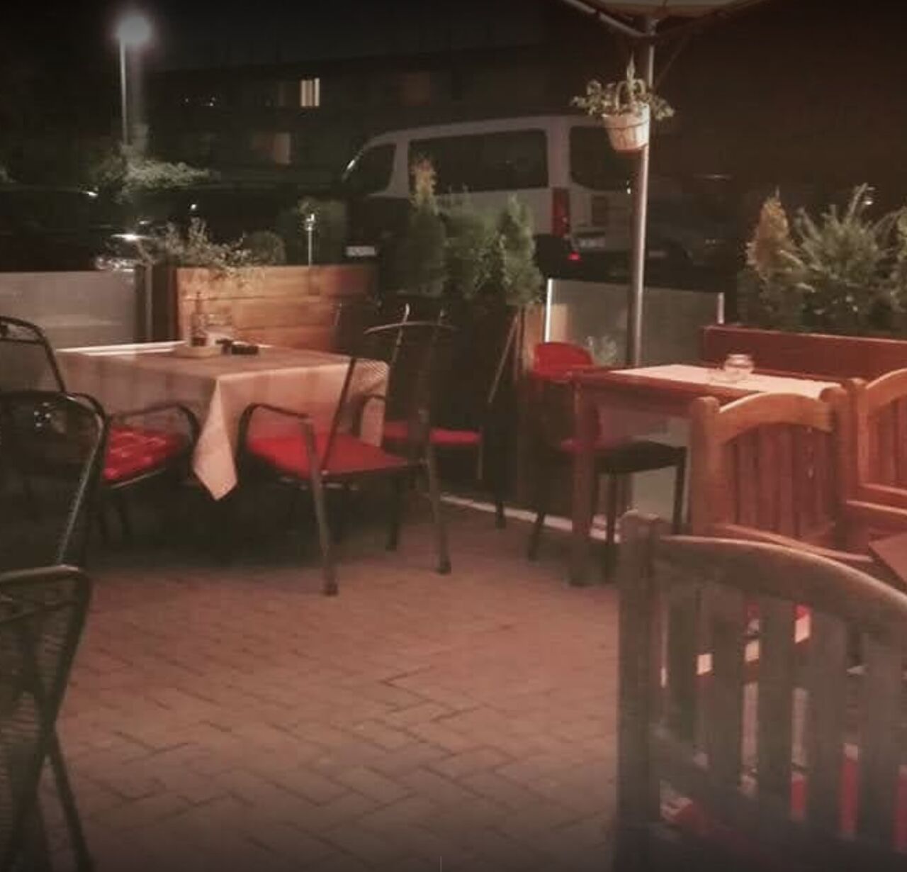 Terrasse am Abend