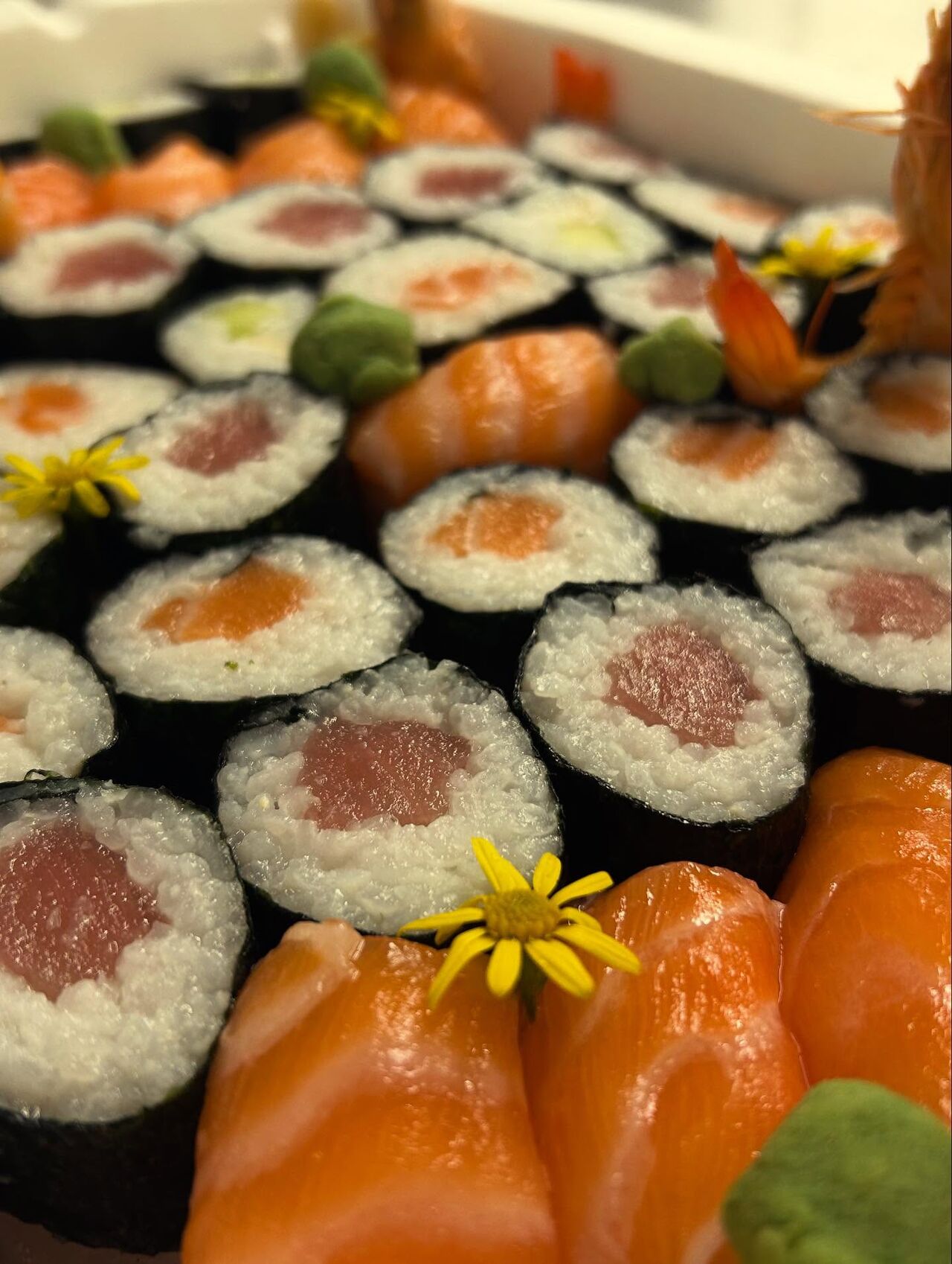 Sushi box