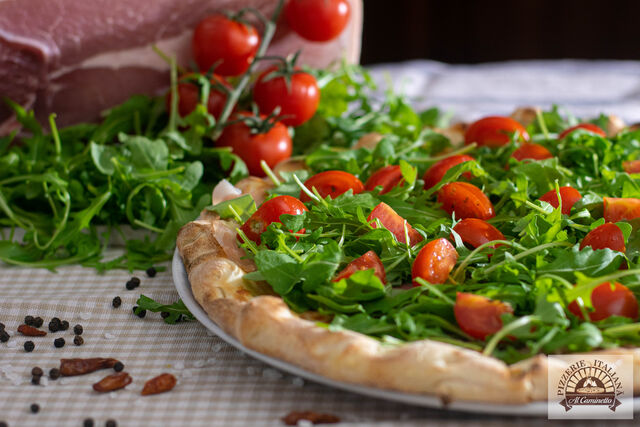 Pizza Pomodoro e Rucola