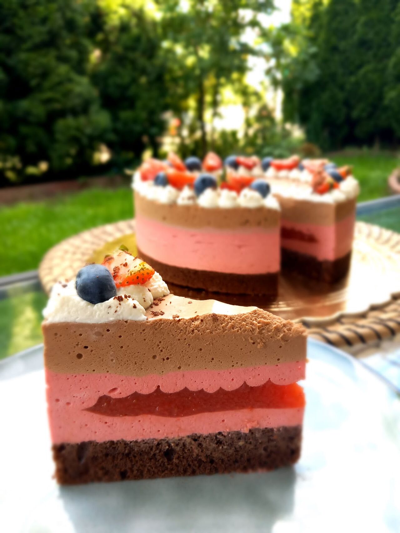 Ciasto musowe truskawka/żelka truskawkowa/mleczna czekolada