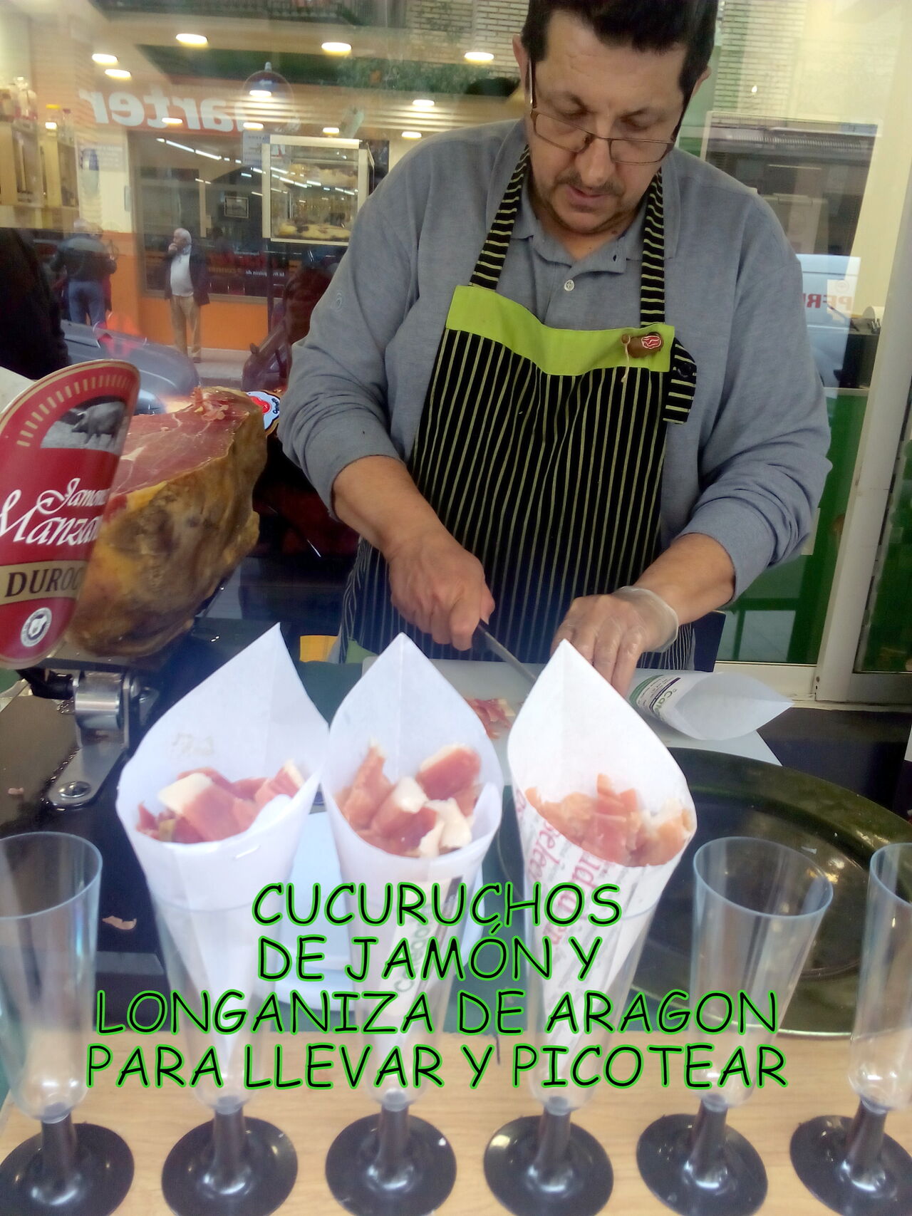 Cucuruchos de Charcuteria local