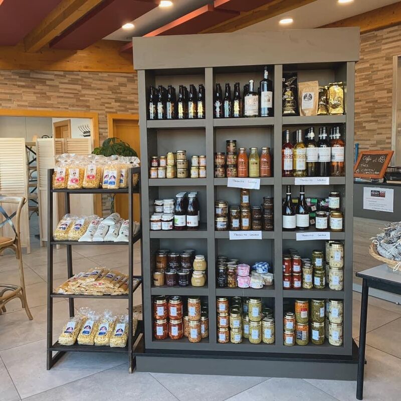 Nous possédons également un rayon 