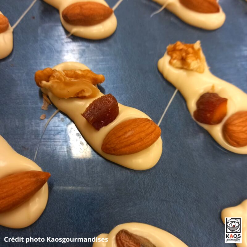 Mendiants vegan au chocolat blanc et fruits secs