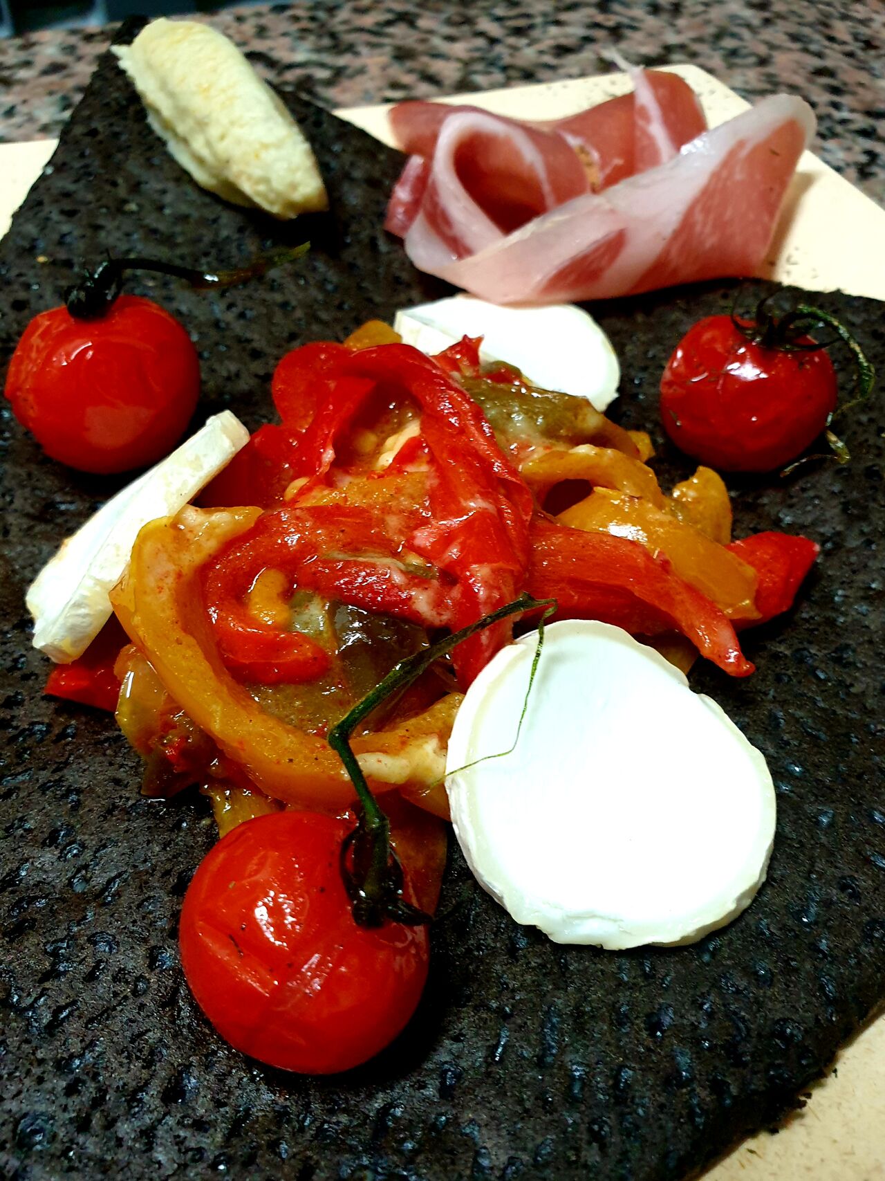 Galette charbon c'est bon pour la digestion?