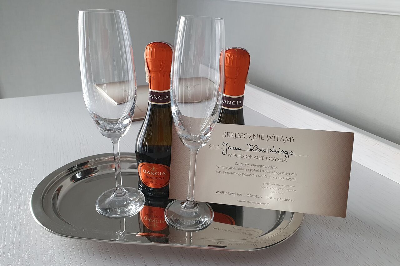 Drodzy Goście! Każdego dnia...