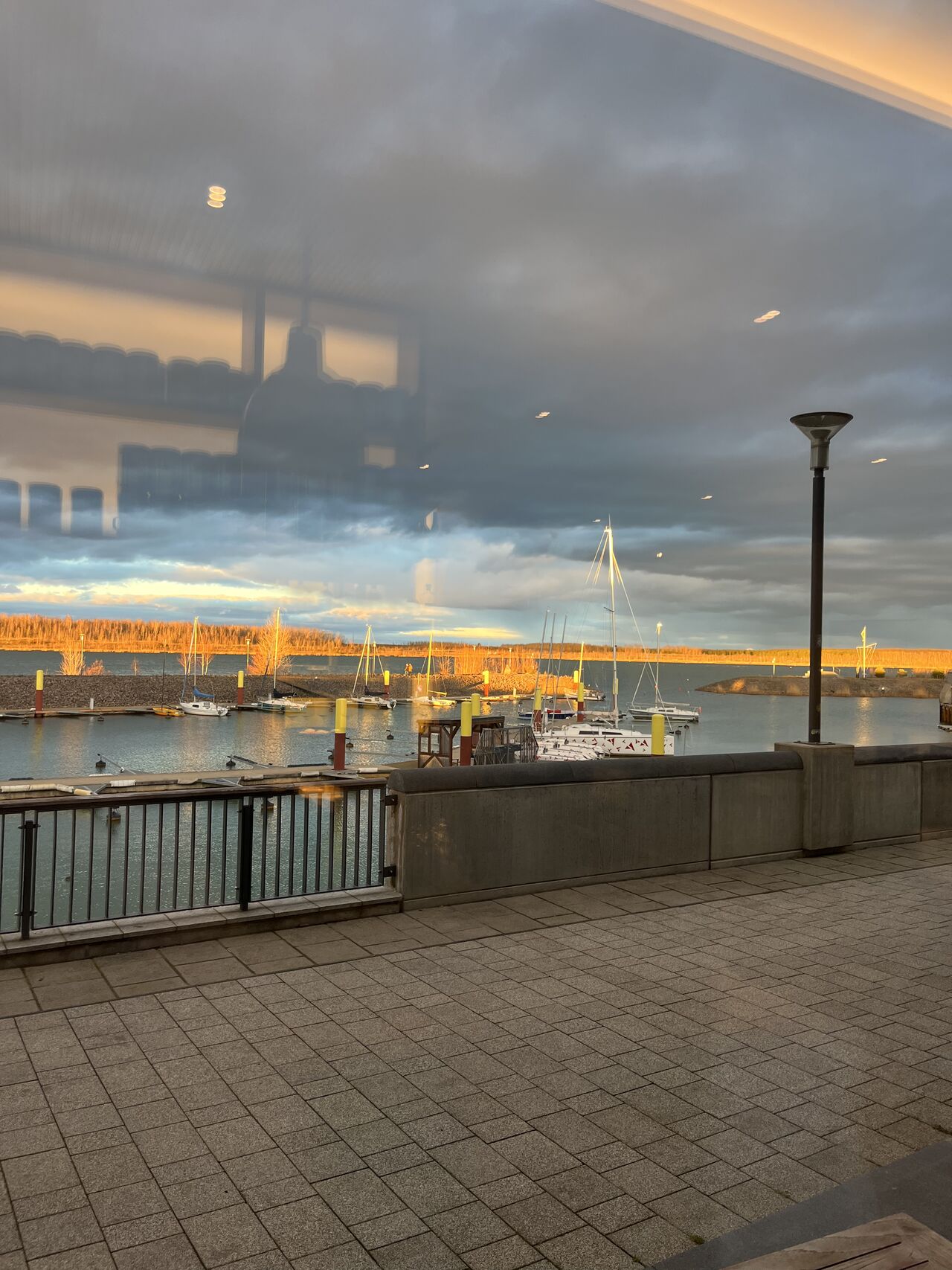 Der Blick aus dem Fenster unseres Steakhauses #maksymov