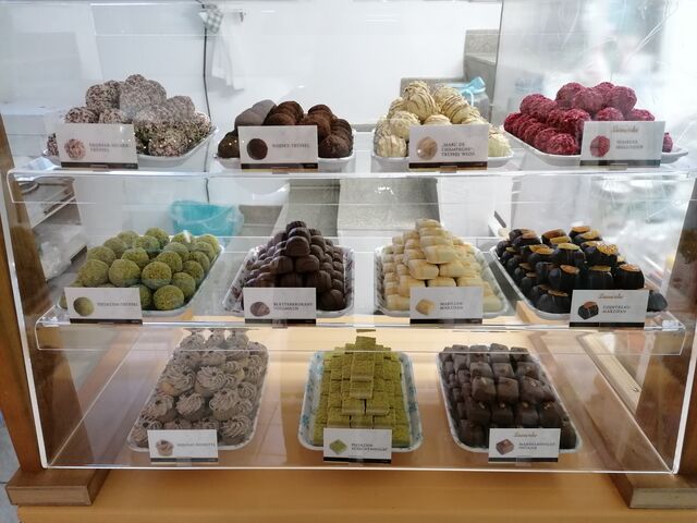 feinste Confiserie Pralinen
