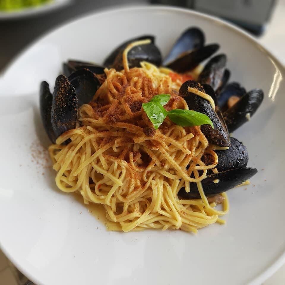 Spaghetti cozze e bottarga