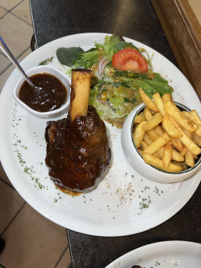 SOURIS D'AGNEAU AU JUS DE THYM