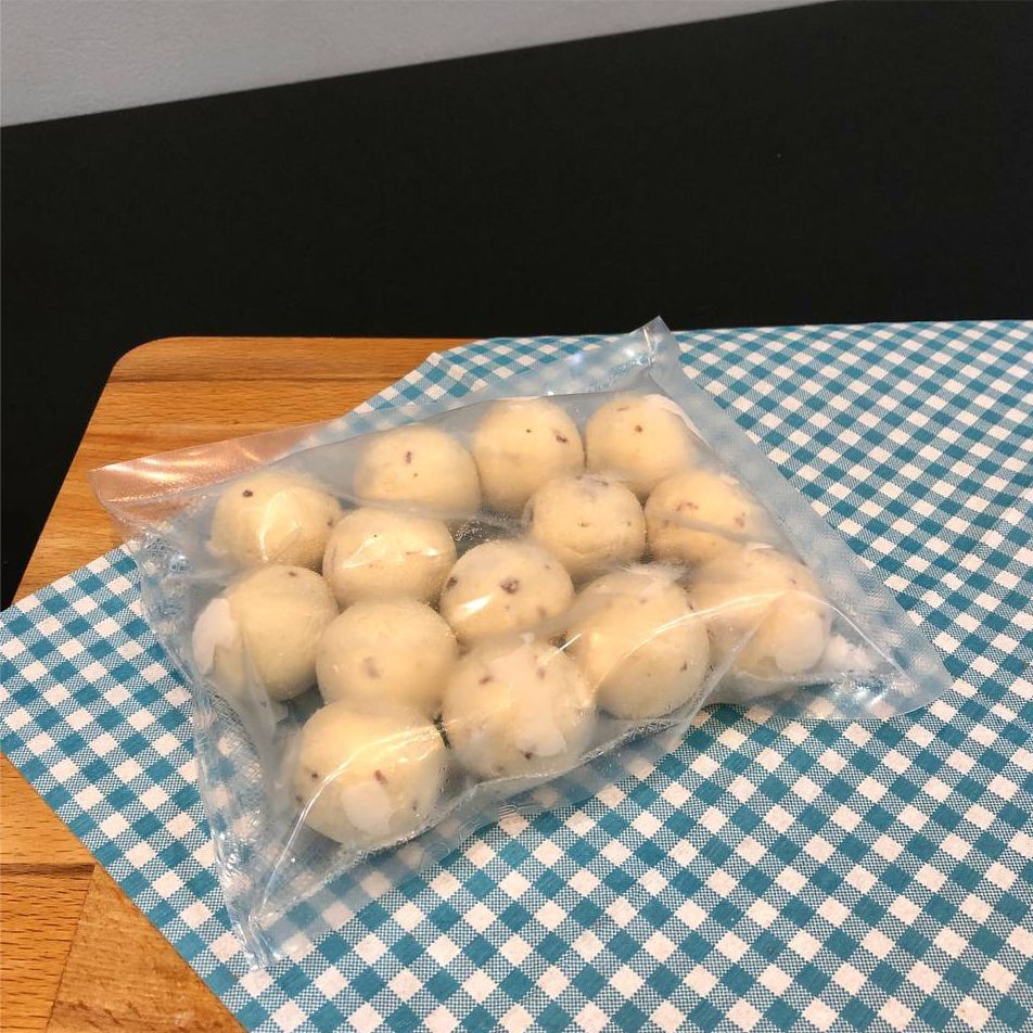 Mandioca com carne seca 250g