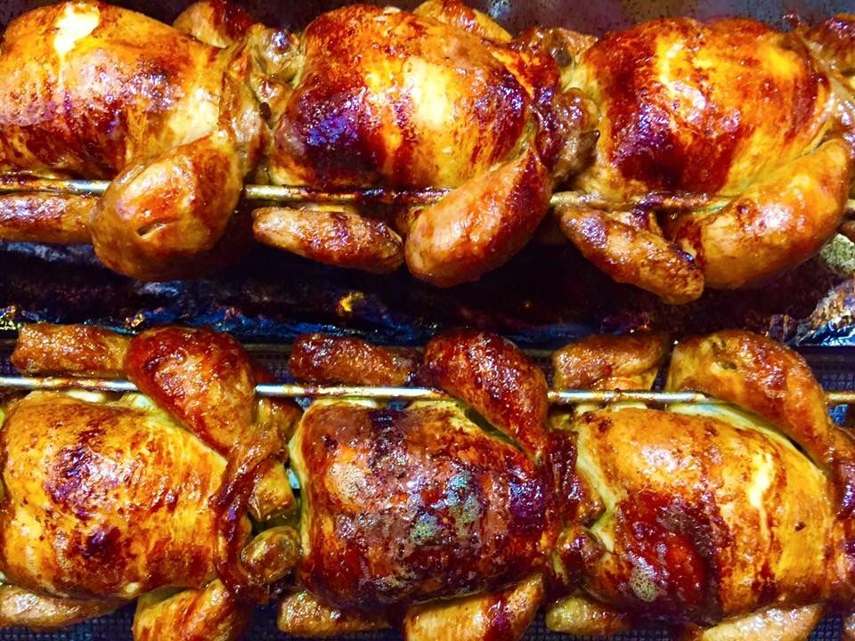 Täglich Frische 1200g Hähnchen.