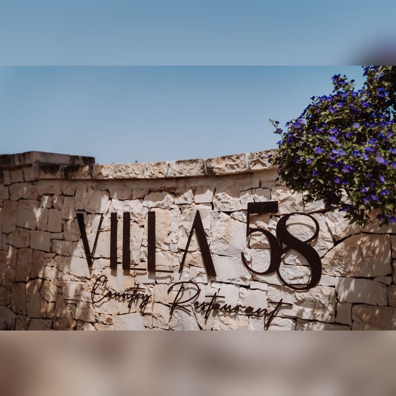 Vivi l'esperienza in Villa con noi