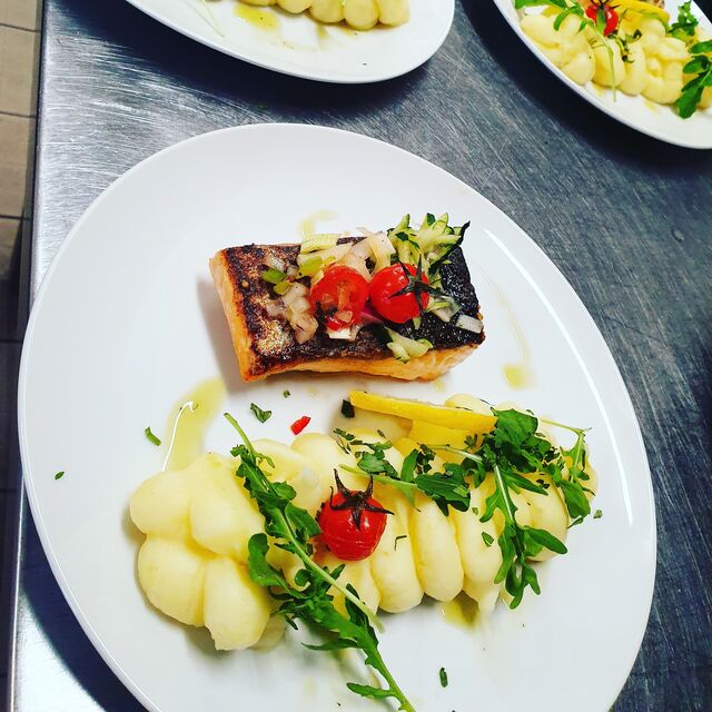 pavé de saumon avec sa purée maison