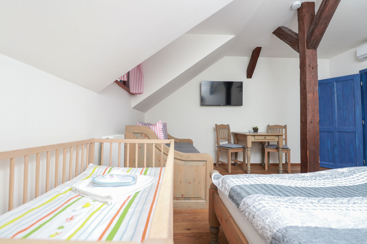 Dětská postýlka na přání