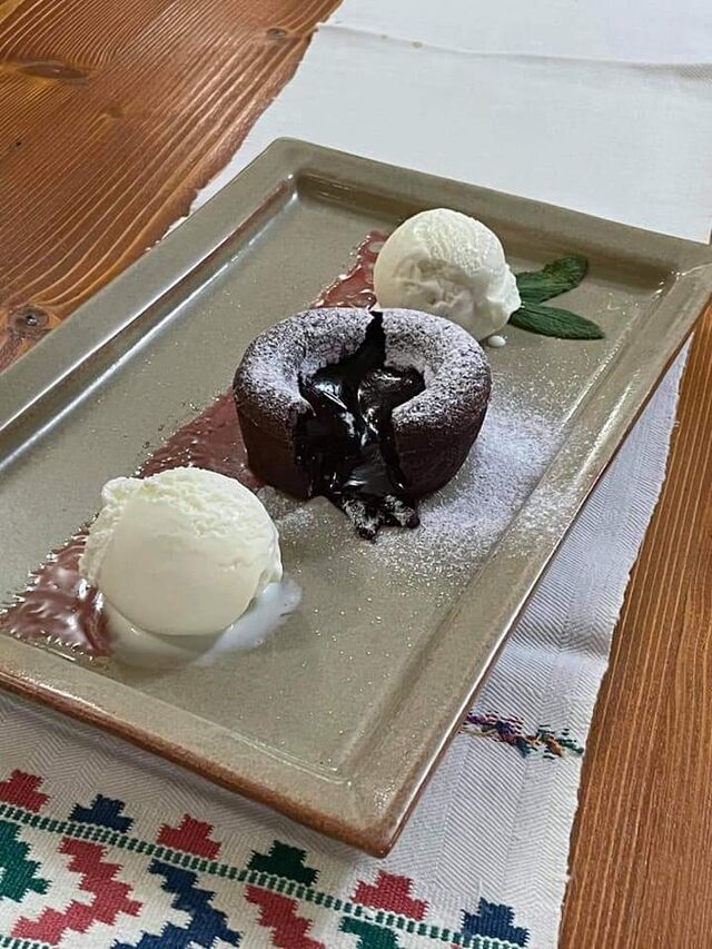 Lava Cake Cu Inghetata