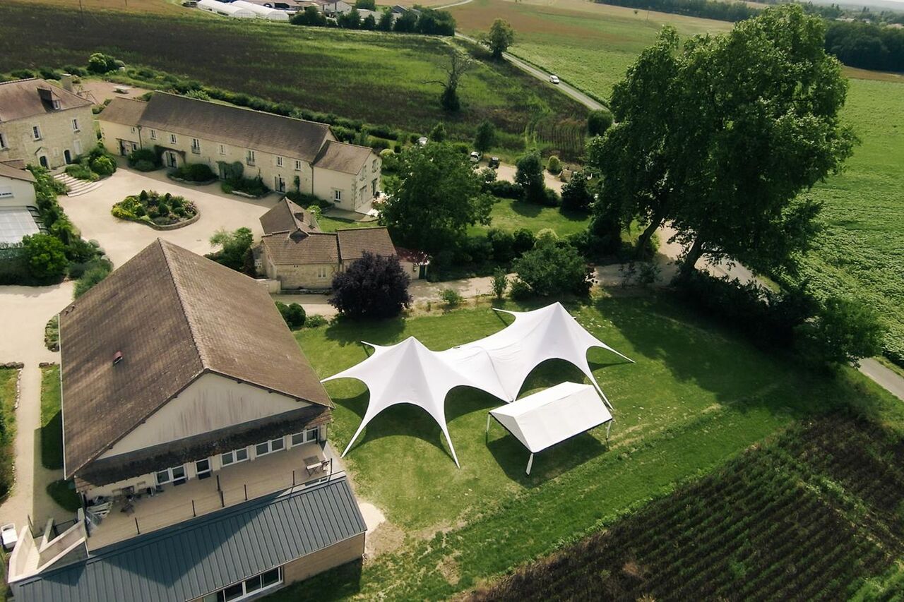N'hésitez pas à faire appel à nous pour vos mariages, baptêmes anniversaires ou tout autres demandes
