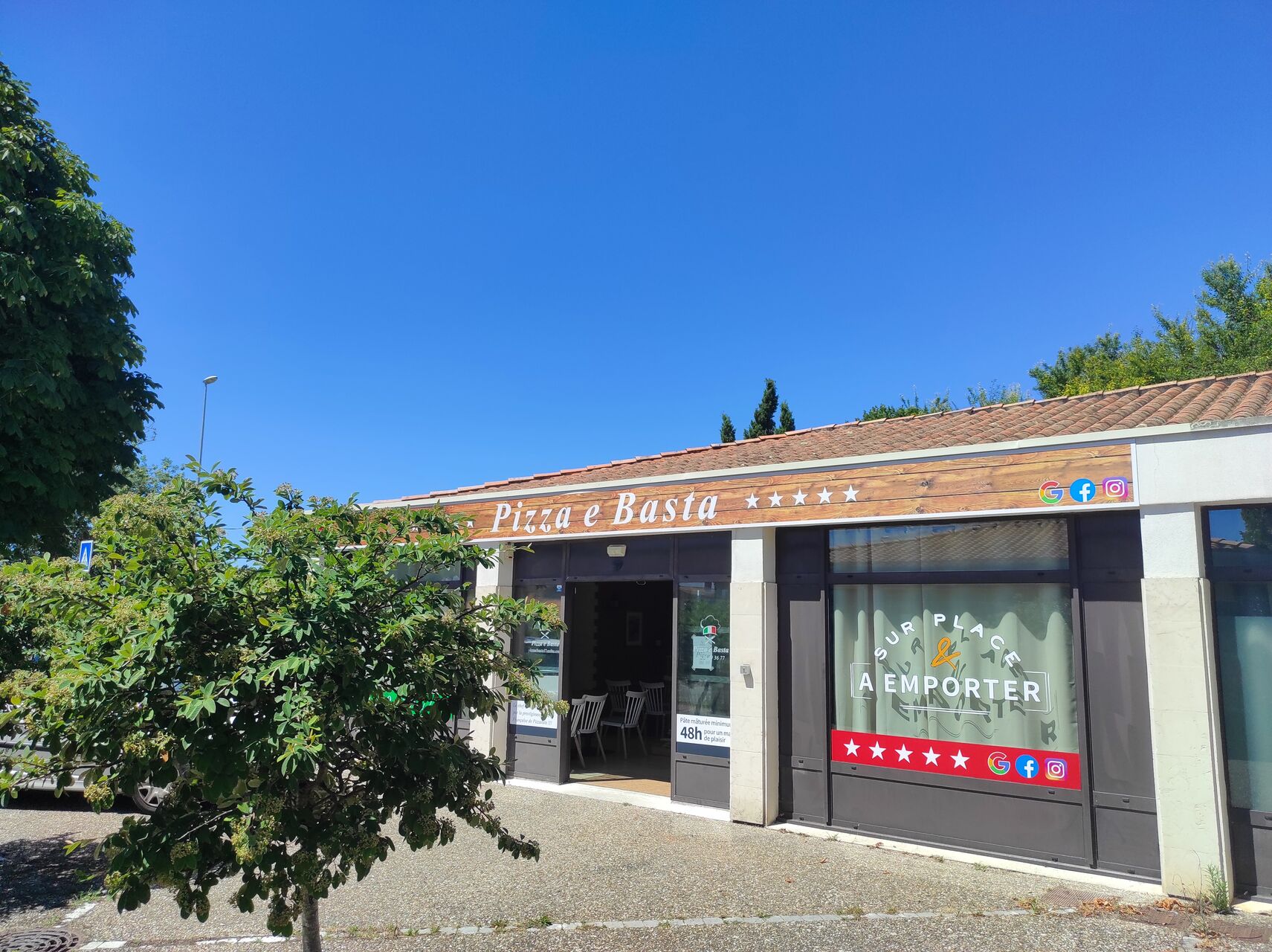 Pizza e Basta La Jarne a ouvert ses portes !!