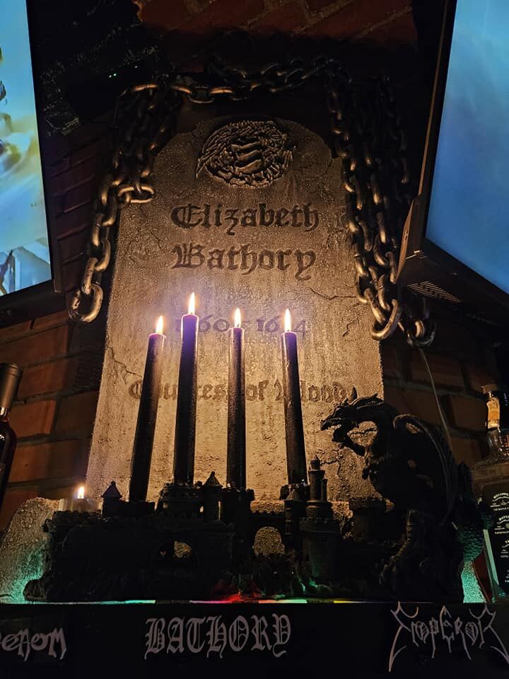 Náhrobní kámen naší patronky ''ELIZABETH BATHORY''