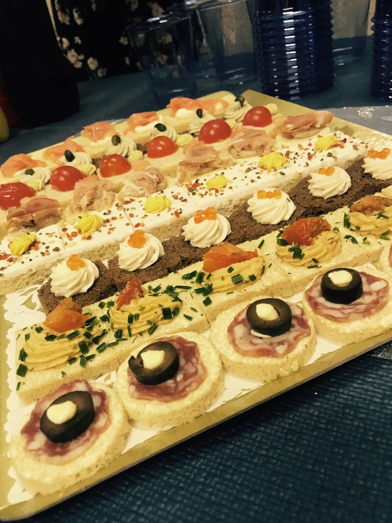 CANAPES