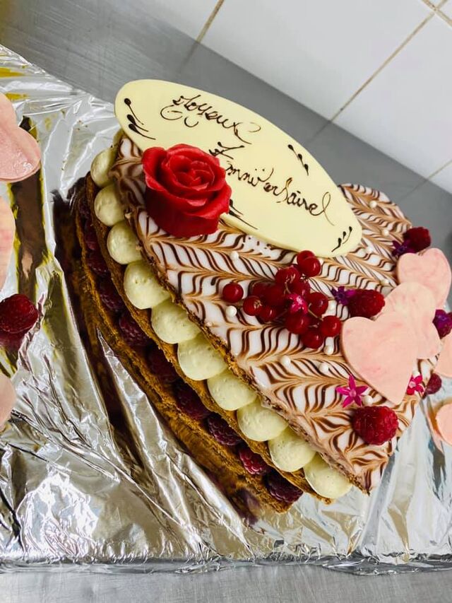 Mille feuilles framboise pour un anniversaire