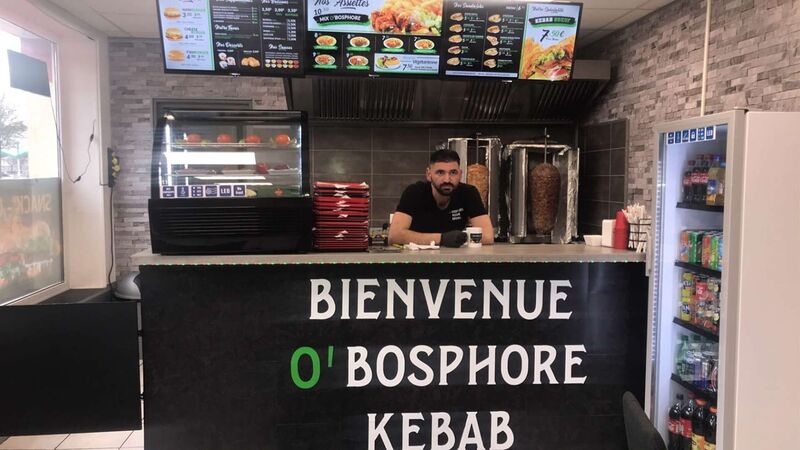 Kebabs, tacos, burgers, wraps, assiettes orientales, salades, spécialités turques : nos plats savoureux vous feront voyager !